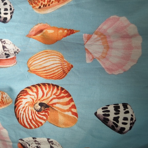 Hell Bunny skirt - Picture 2 of 4